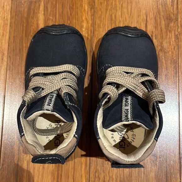 Primigi Walking Shoes - Picture 4 of 5